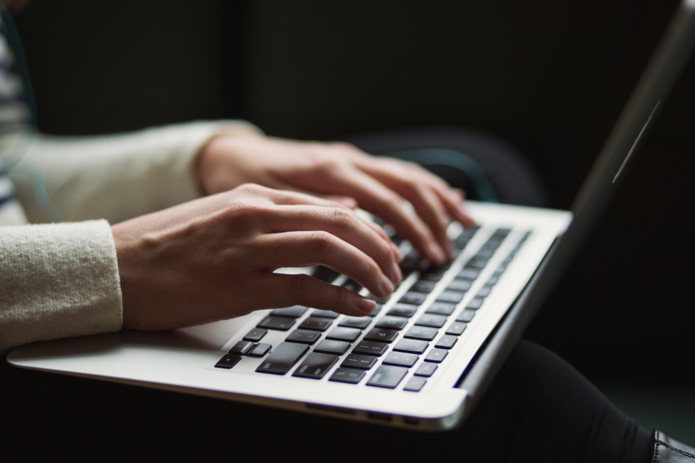 Traduttore freelance o agenzia come scegliere